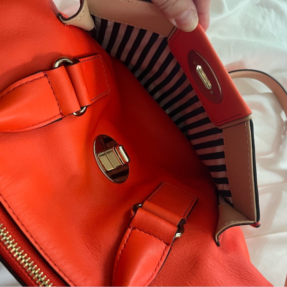 Kate Spade Purse - Picture 3 of 8